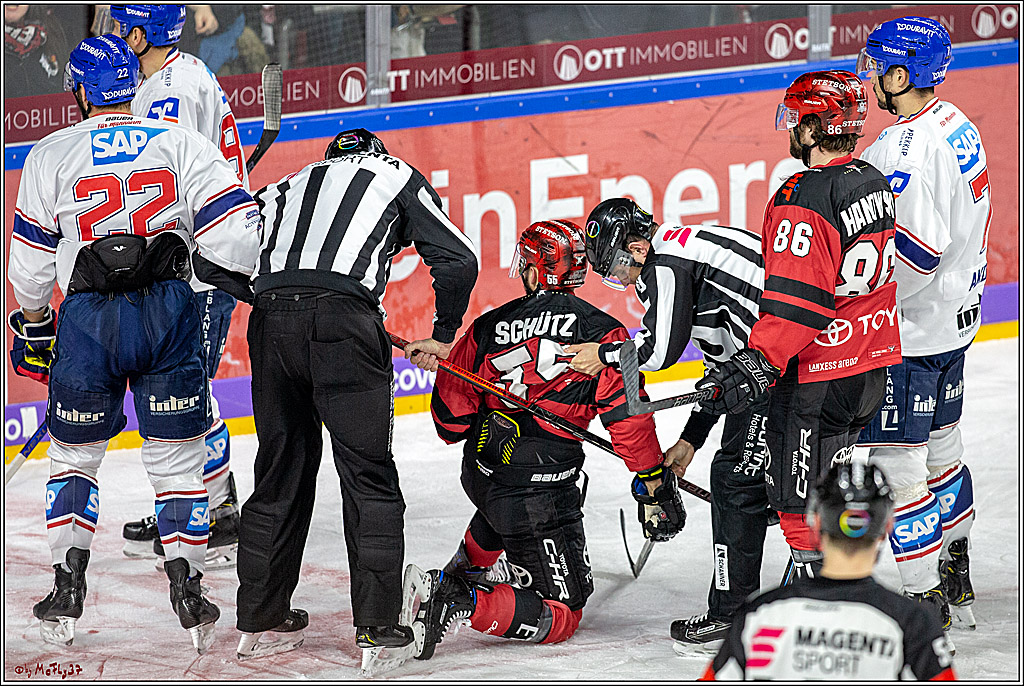 DEL; Koelner Haie - Adler Mannheim, 05.04.2019